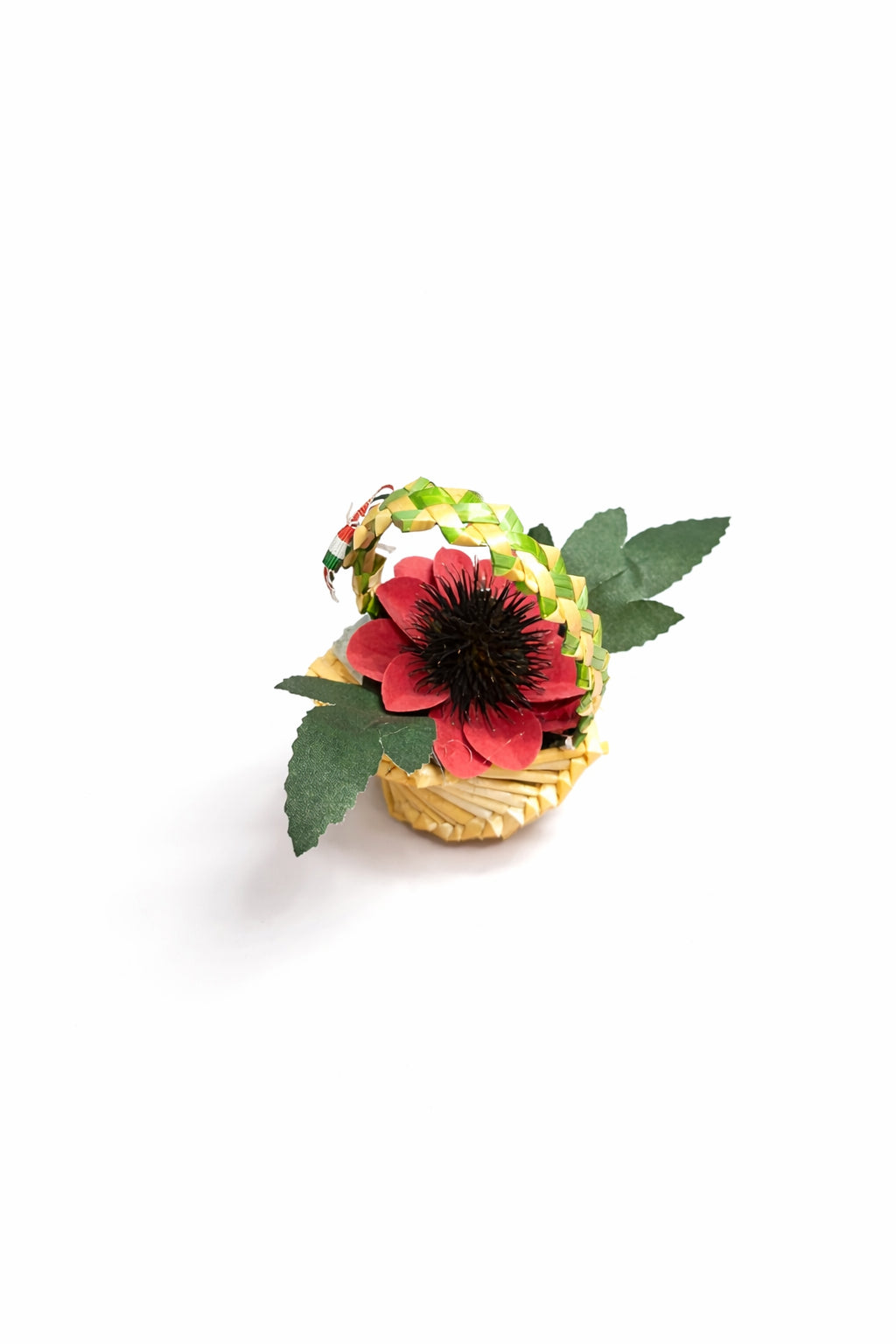 Mini Coș Decorativ din Paie Handmade – Floare Roșie, Design Rustic