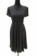 Rochie neagră Sense pentru femei, cu buline albe, mărime 40