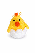 Ornament decorativ tip ou, reprezentând un puișor galben