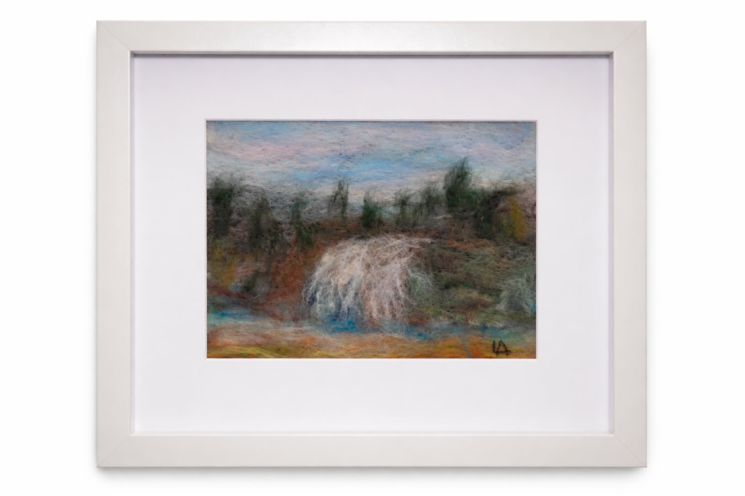 Tablou decorativ felt art cu peisaj și cascadă