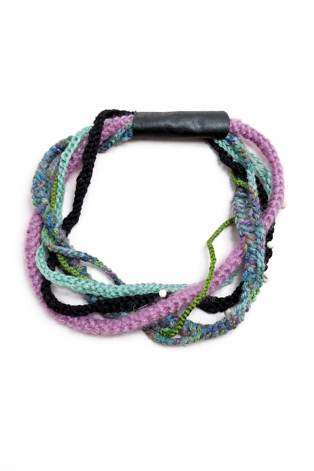 Bentiță handmade multicolor din șnururi tricotate
