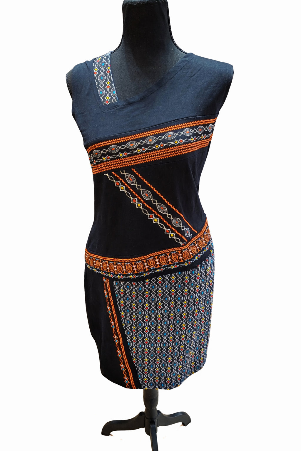 Rochie Coline neagră fără mâneci, mărime M