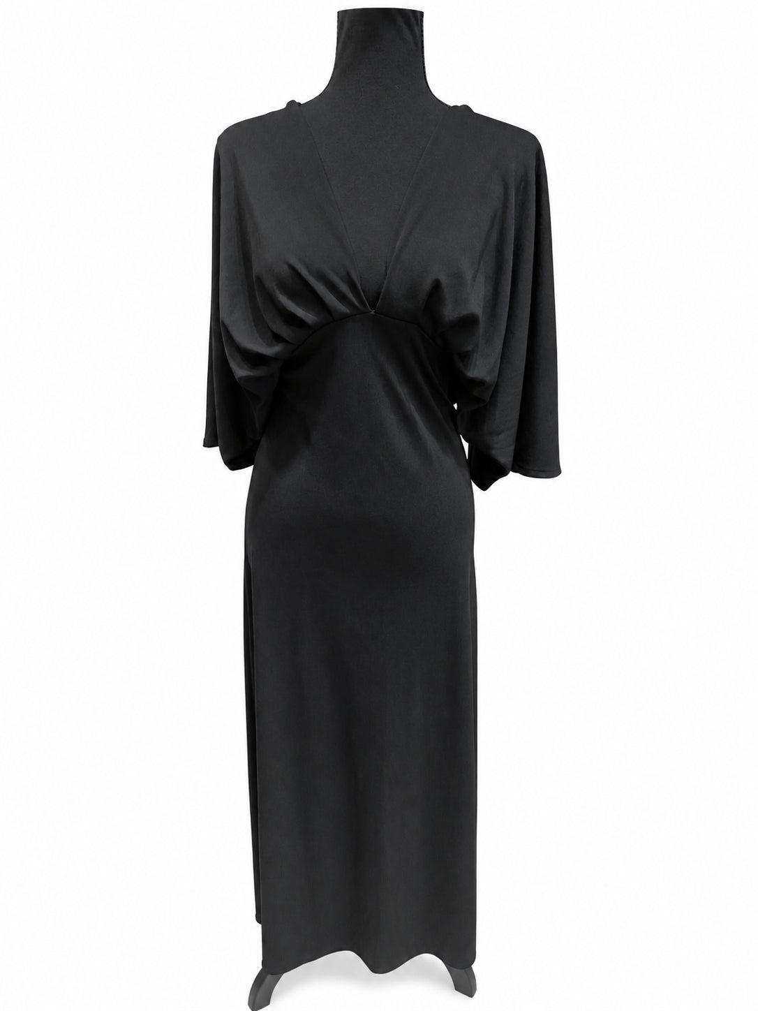 Rochie neagră lungă, 34