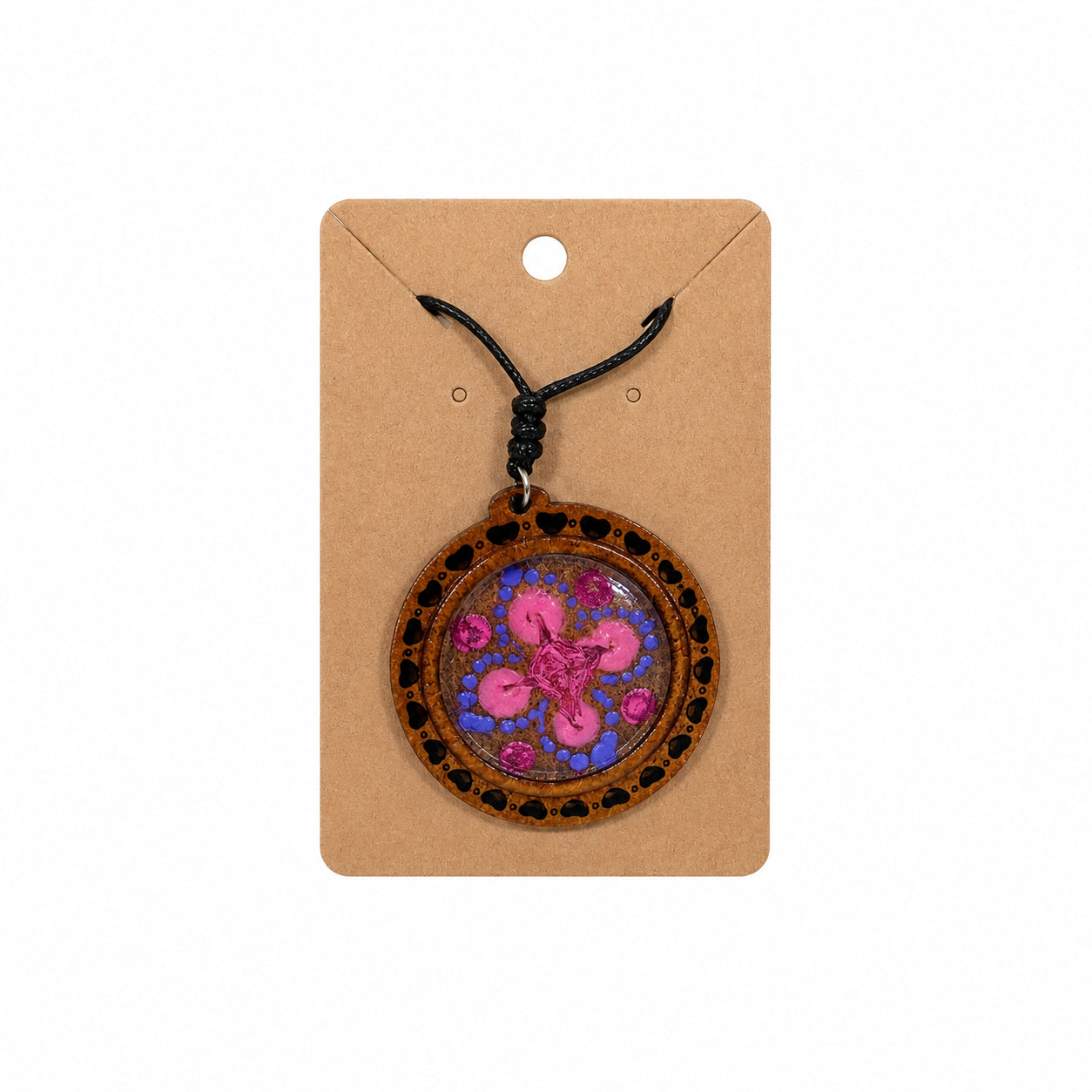 Medalion lanț handmade din lemn gravat și pictat