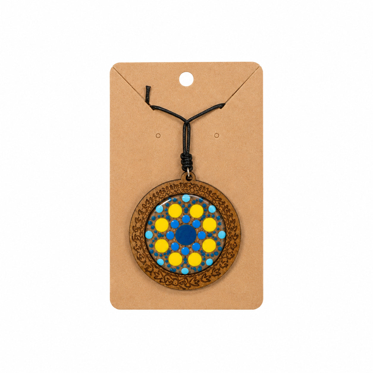 Medalion lanț handmade din lemn gravat și pictat