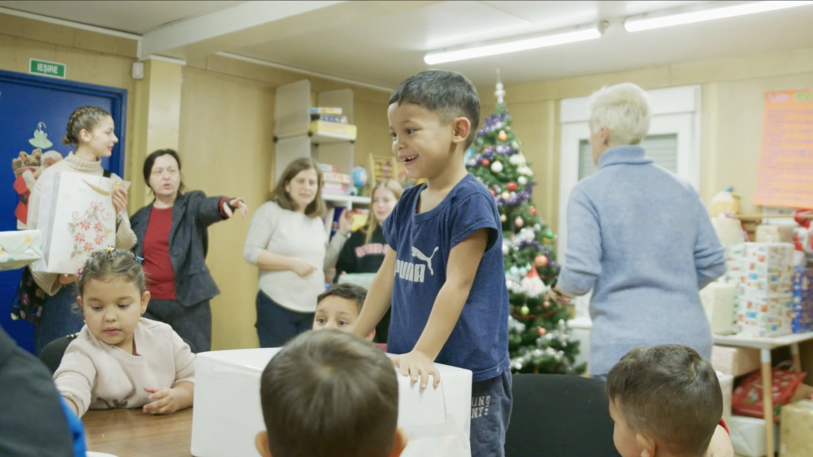 Integrare sociala si donatii prin magazinul caritabil Ecostil