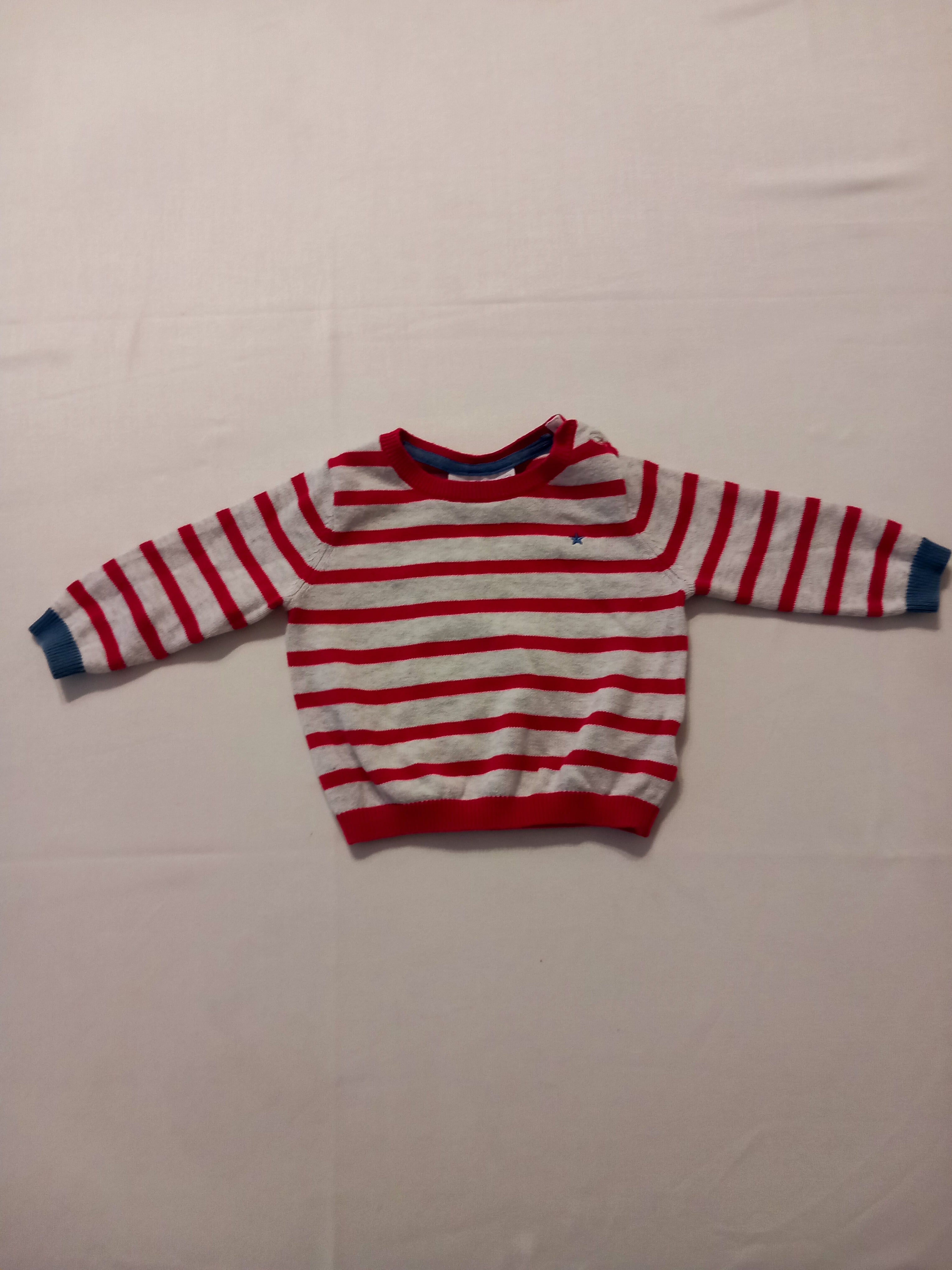 Pulover pentru bebeluși