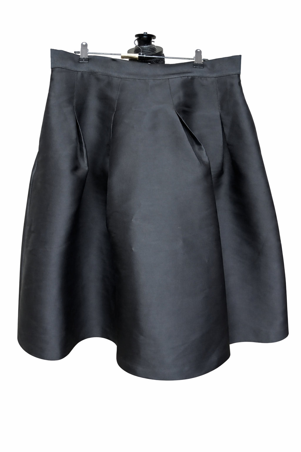 Fustă neagră Jenny Packham, mărime 44, midi tip A-line, cu pliuri discrete și talie fixă